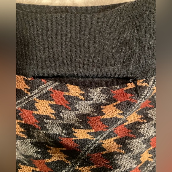 NWT, Title Nine, It’s a Wrap sweater skirt, M - Picture 8 of 12
